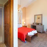 Siorra Elena Villa