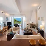 Siorra Elena Villa Ieromonachos