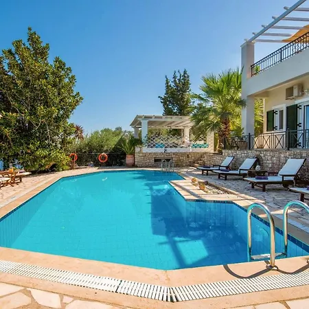 Villa Siorra Elena *