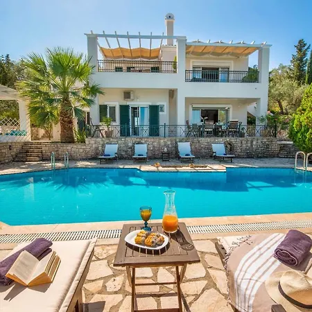 Siorra Elena Ieromonachos