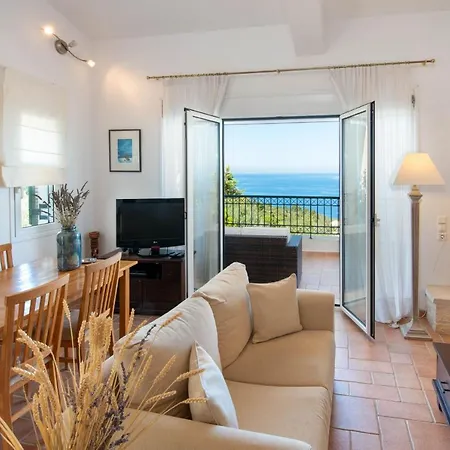 Vilă Siorra Elena *