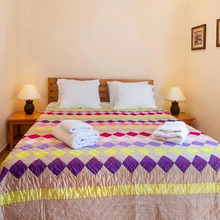 Villa Siorra Elena Ieromonachos